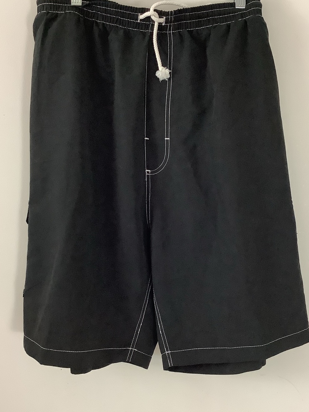 Black Drawstring Swim/Board Shorts with Contrast Stitching Pockets. Size 3X